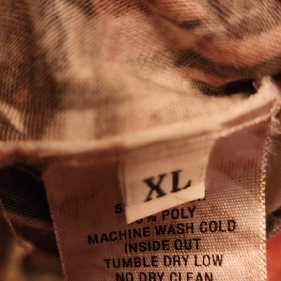 Sledge bling top XL short sleeve. NWOT - Picture 6 of 7